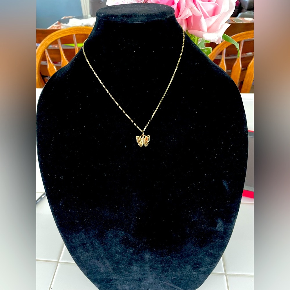 14k Yellow Gold Butterfly Charm Pendant - Picture 10 of 10